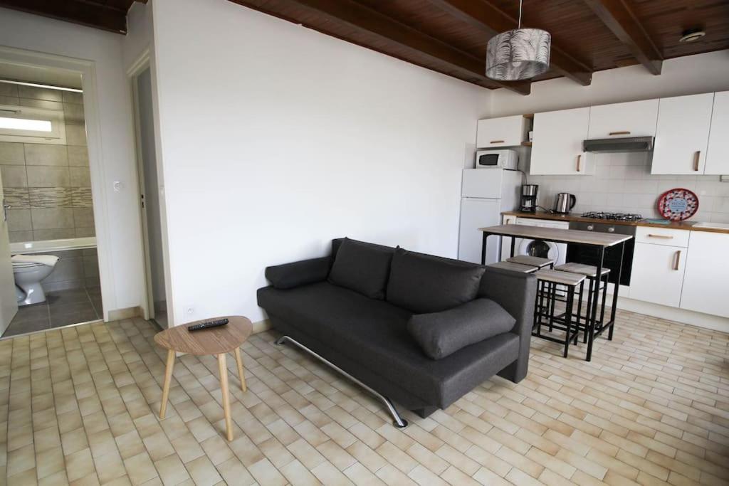 Ferienwohnung Joli T2 Renove / Wifi / Grand Parking Prive La Couronne  Exterior foto